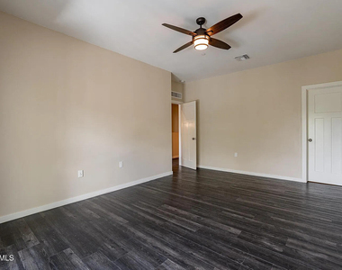 959 S Ash Avenue - Photo Thumbnail 30