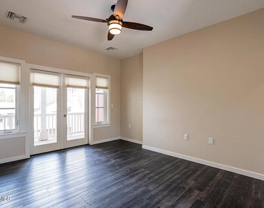 959 S Ash Avenue - Photo Thumbnail 19
