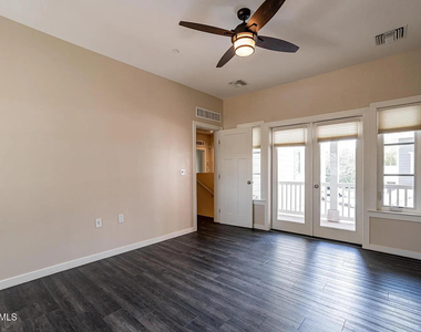 959 S Ash Avenue - Photo Thumbnail 15