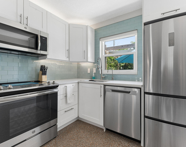 127 Sw 10th Avenue - Photo Thumbnail 11