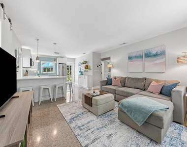 127 Sw 10th Avenue - Photo Thumbnail 7