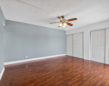320 Woodland Road - Photo Thumbnail 26