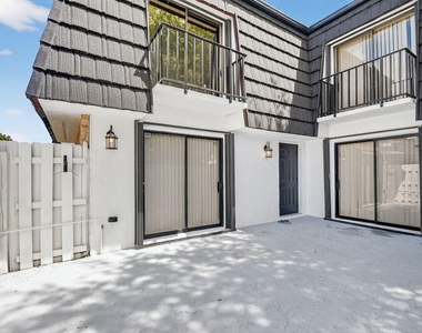 320 Woodland Road - Photo Thumbnail 1