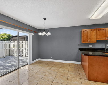 320 Woodland Road - Photo Thumbnail 9