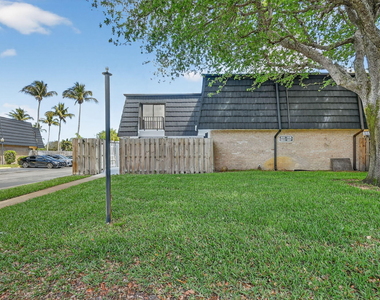 320 Woodland Road - Photo Thumbnail 47