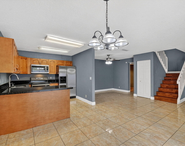 320 Woodland Road - Photo Thumbnail 11