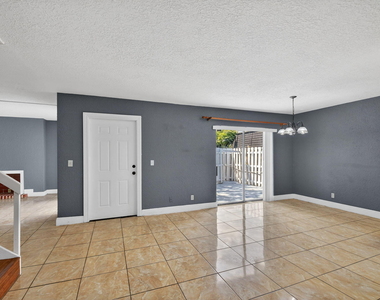 320 Woodland Road - Photo Thumbnail 7