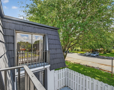 320 Woodland Road - Photo Thumbnail 39