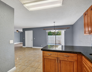 320 Woodland Road - Photo Thumbnail 15