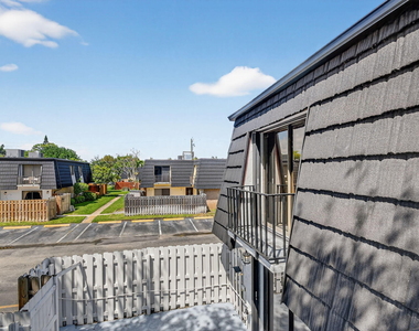 320 Woodland Road - Photo Thumbnail 31