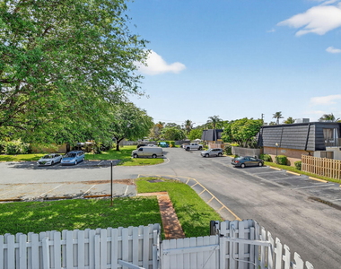 320 Woodland Road - Photo Thumbnail 40