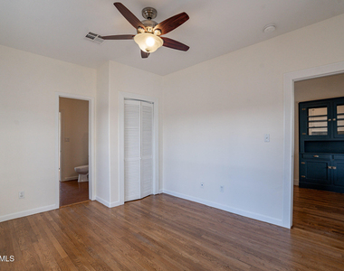 959 S Ash Avenue - Photo Thumbnail 18