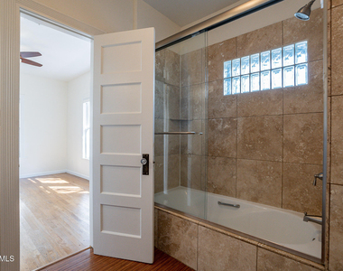 959 S Ash Avenue - Photo Thumbnail 20
