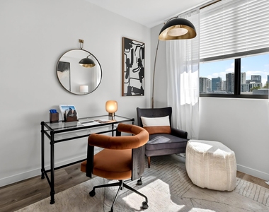 600 N Andrews Avenue - Photo Thumbnail 38