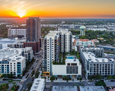 600 N Andrews Avenue - Photo Thumbnail 12