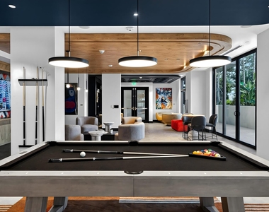 600 N Andrews Avenue - Photo Thumbnail 16