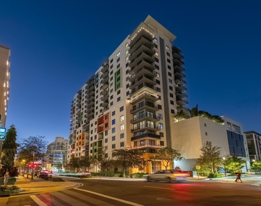 600 N Andrews Avenue - Photo Thumbnail 57