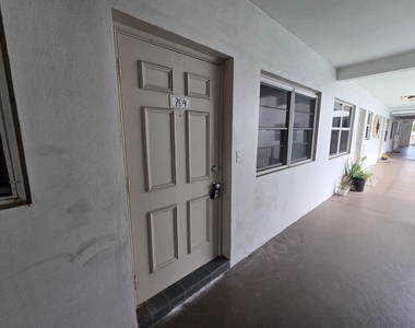 5630 Ne 18th Avenue - Photo Thumbnail 11