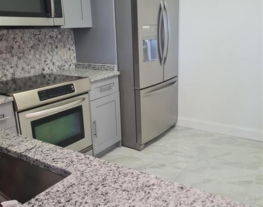 5570 Nw 44th Street - Photo Thumbnail 1