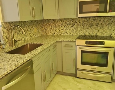 5570 Nw 44th Street - Photo Thumbnail 14