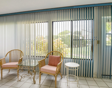 3154 Via Poinciana - Photo Thumbnail 8