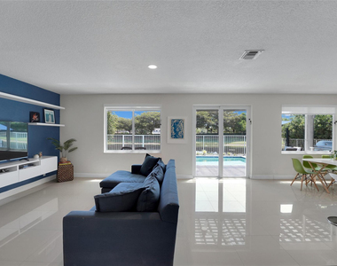 1070 Bluewood Terrace - Photo Thumbnail 5