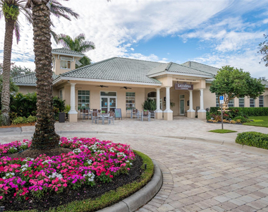 1070 Bluewood Terrace - Photo Thumbnail 65