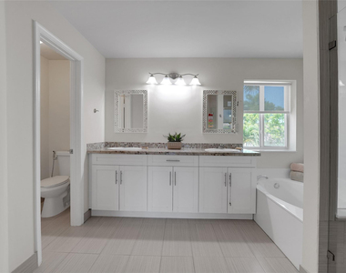 1070 Bluewood Terrace - Photo Thumbnail 30