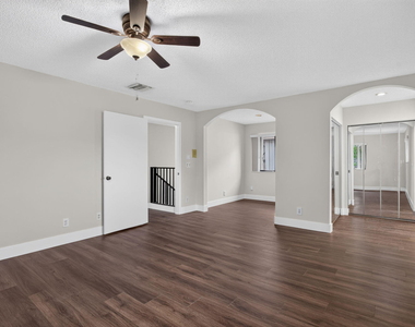 587 Nw 38th Avenue - Photo Thumbnail 26