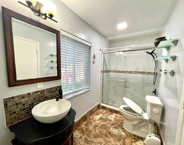 10348 Sw 20th Street - Photo Thumbnail 8