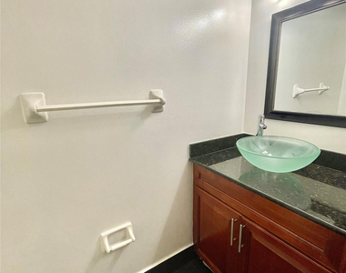10348 Sw 20th Street - Photo Thumbnail 4