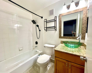 10348 Sw 20th Street - Photo Thumbnail 10
