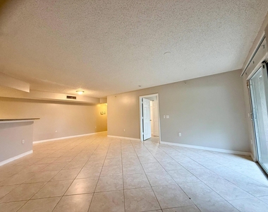 5065 Wiles Road - Photo Thumbnail 3
