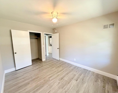 809 2nd Street - Photo Thumbnail 11