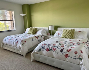 4900 N Ocean Boulevard - Photo Thumbnail 14