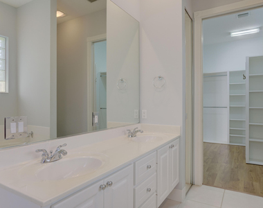 256 San Remo Drive - Photo Thumbnail 38