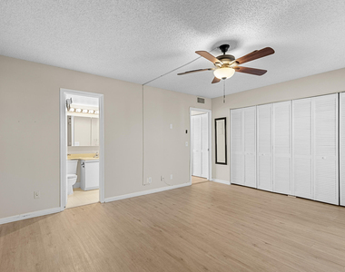 3013 Wolverton A - Photo Thumbnail 15