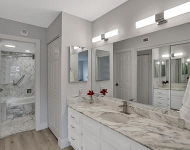 5000 N Ocean Boulevard - Photo Thumbnail 24