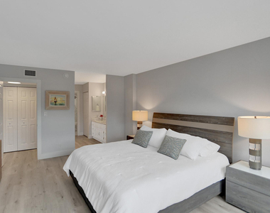 5000 N Ocean Boulevard - Photo Thumbnail 23
