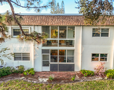 2950 Se Ocean Boulevard - Photo Thumbnail 22