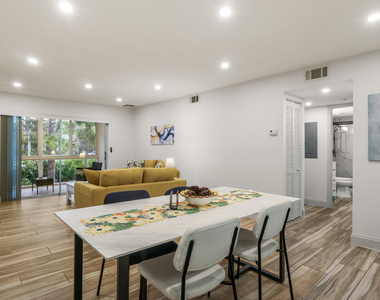 2950 Se Ocean Boulevard - Photo Thumbnail 8
