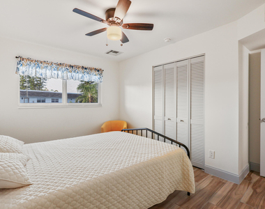 2950 Se Ocean Boulevard - Photo Thumbnail 18