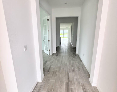 9299 Sw Lorenzo Way - Photo Thumbnail 5