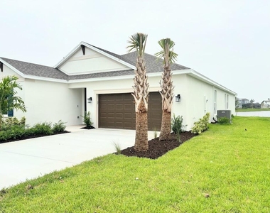 9299 Sw Lorenzo Way - Photo Thumbnail 1
