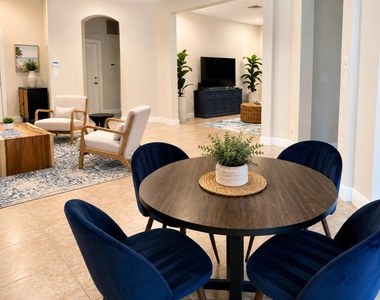 2200 Mariner Bay Boulevard - Photo Thumbnail 12