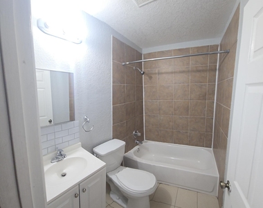 1220 Kent Street - Photo Thumbnail 7