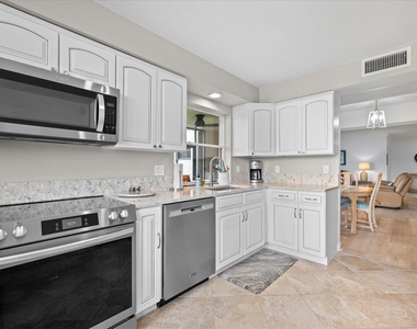 16913 Waterbend Drive - Photo Thumbnail 13