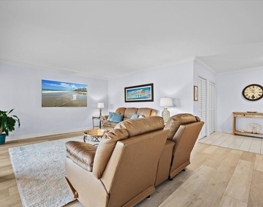 16913 Waterbend Drive - Photo Thumbnail 5
