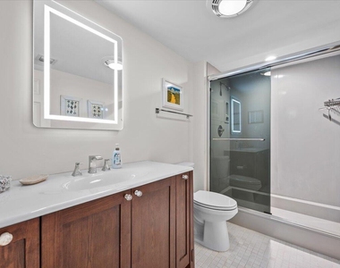 16913 Waterbend Drive - Photo Thumbnail 21