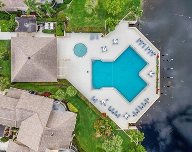 16913 Waterbend Drive - Photo Thumbnail 32